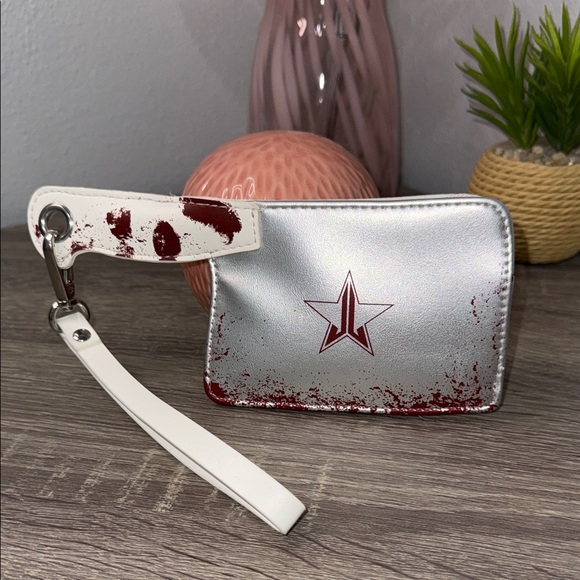 Jeffree Star Handbags - Jeffree Star Cosmetics Cleaver Zippered Wristlet